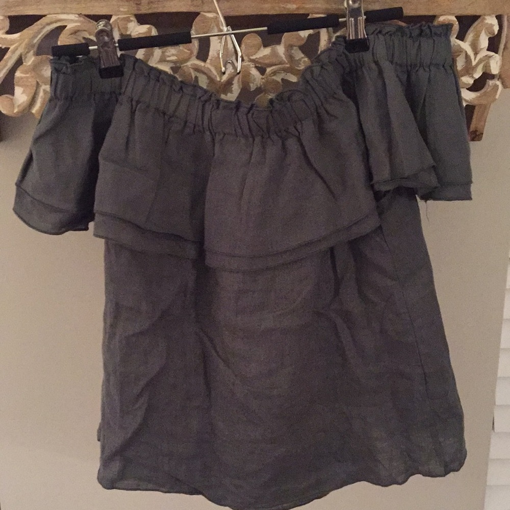 Young Fabulous & Broke  off the shoulder top SZ XS